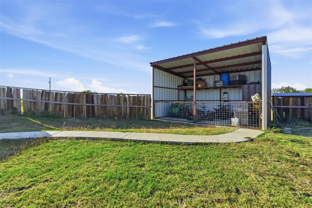 Grandview, Texas, 76050, United States, 4 Bedrooms Bedrooms, ,3 BathroomsBathrooms,Residential,For Sale,1991534