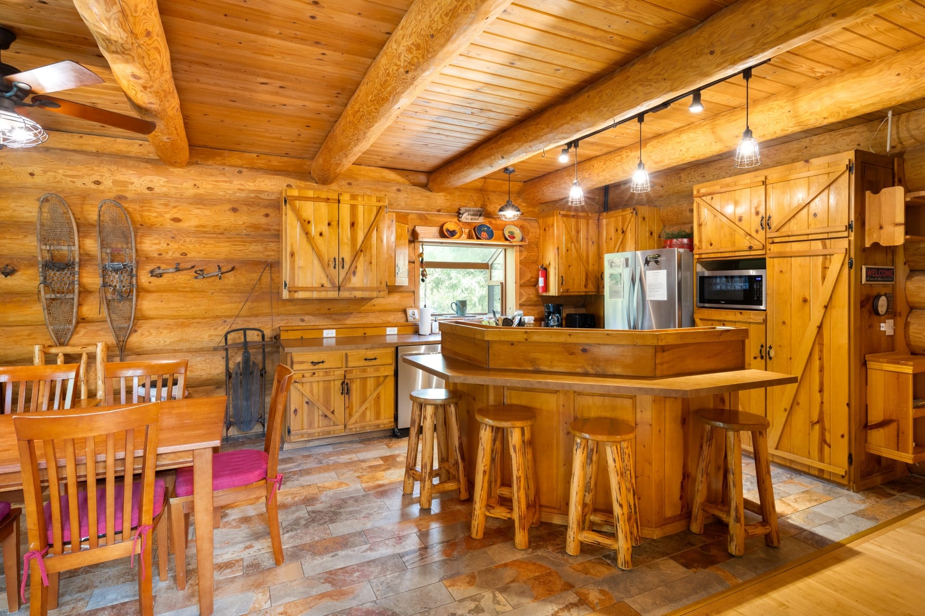  58200 E MARMOT RD Sandy, OR 97055 - 物件實景