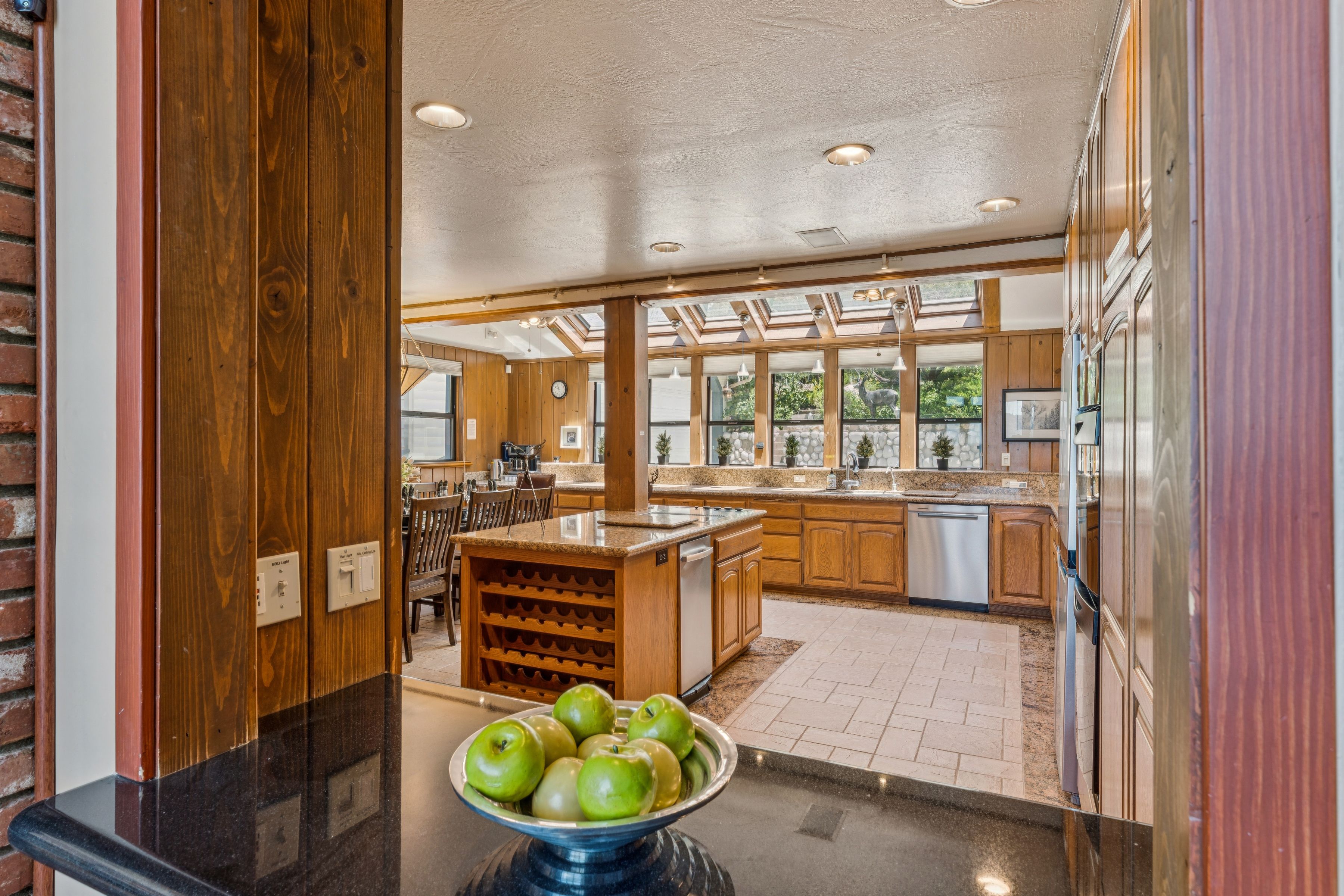  1369 Yellowstone Drive, Lake Arrowhead, CA 92352 - 物件實景