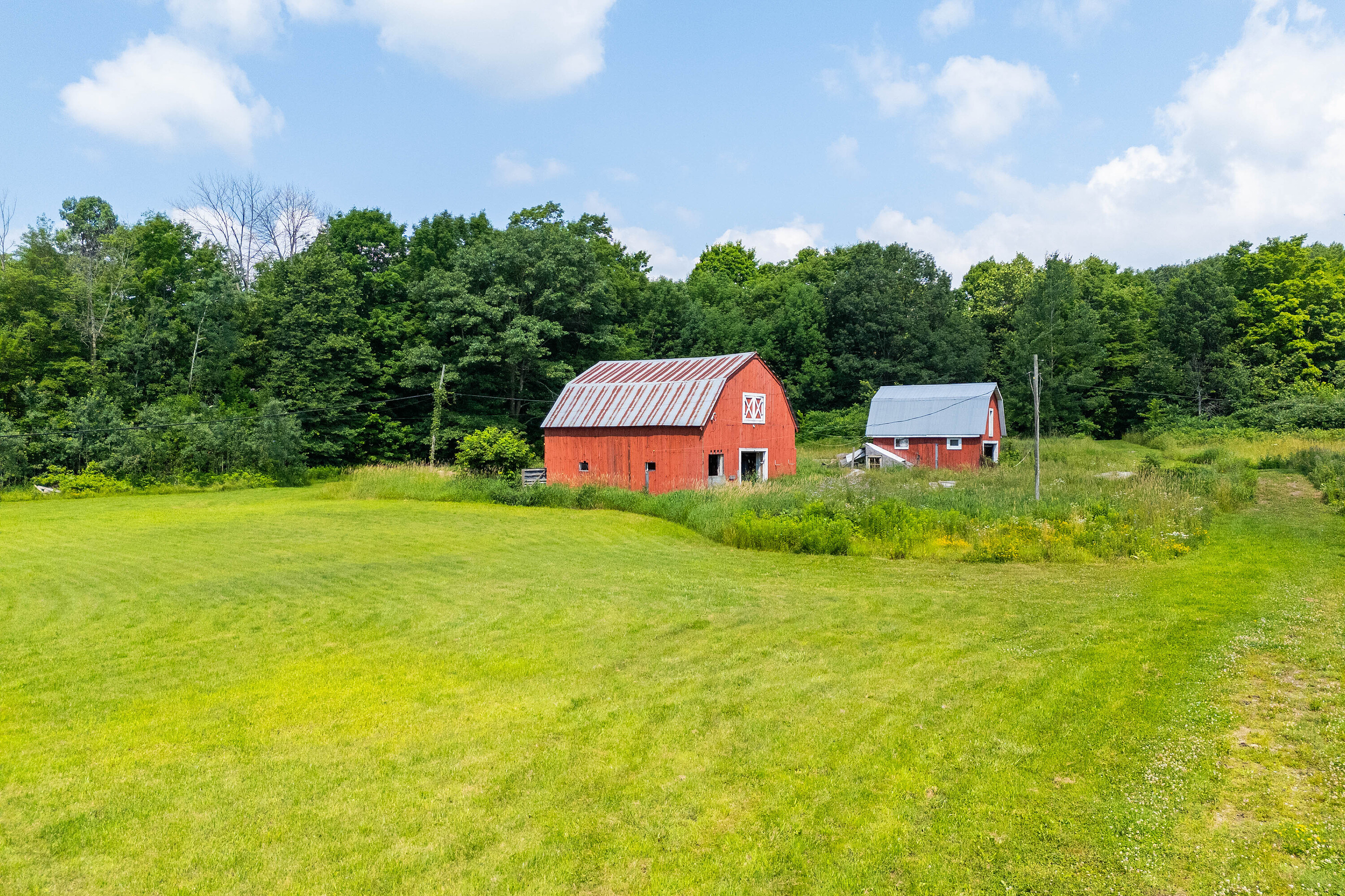  Dream Farmstead on 47 Acres - 物件實景