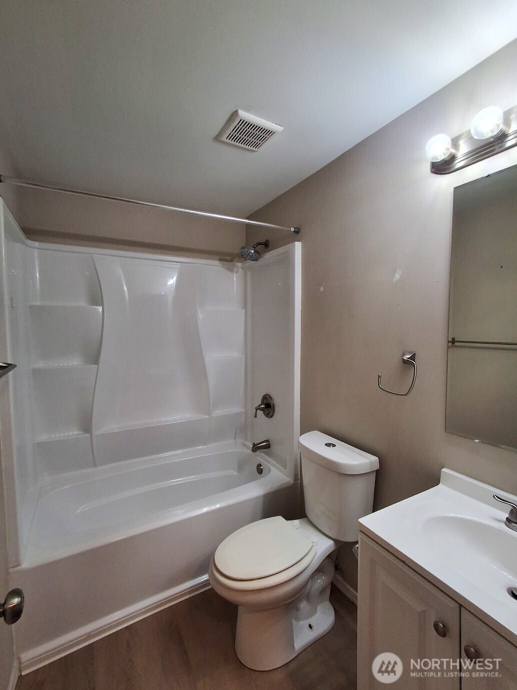 Arlington, Washington, 98223, United States, 3 Bedrooms Bedrooms, ,2 BathroomsBathrooms,Residential,For Sale,1915459