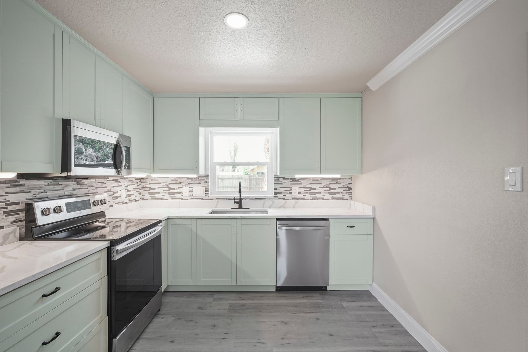  225 Wilson Avenue, Satellite Beach, FL, 32937 - 物件實景