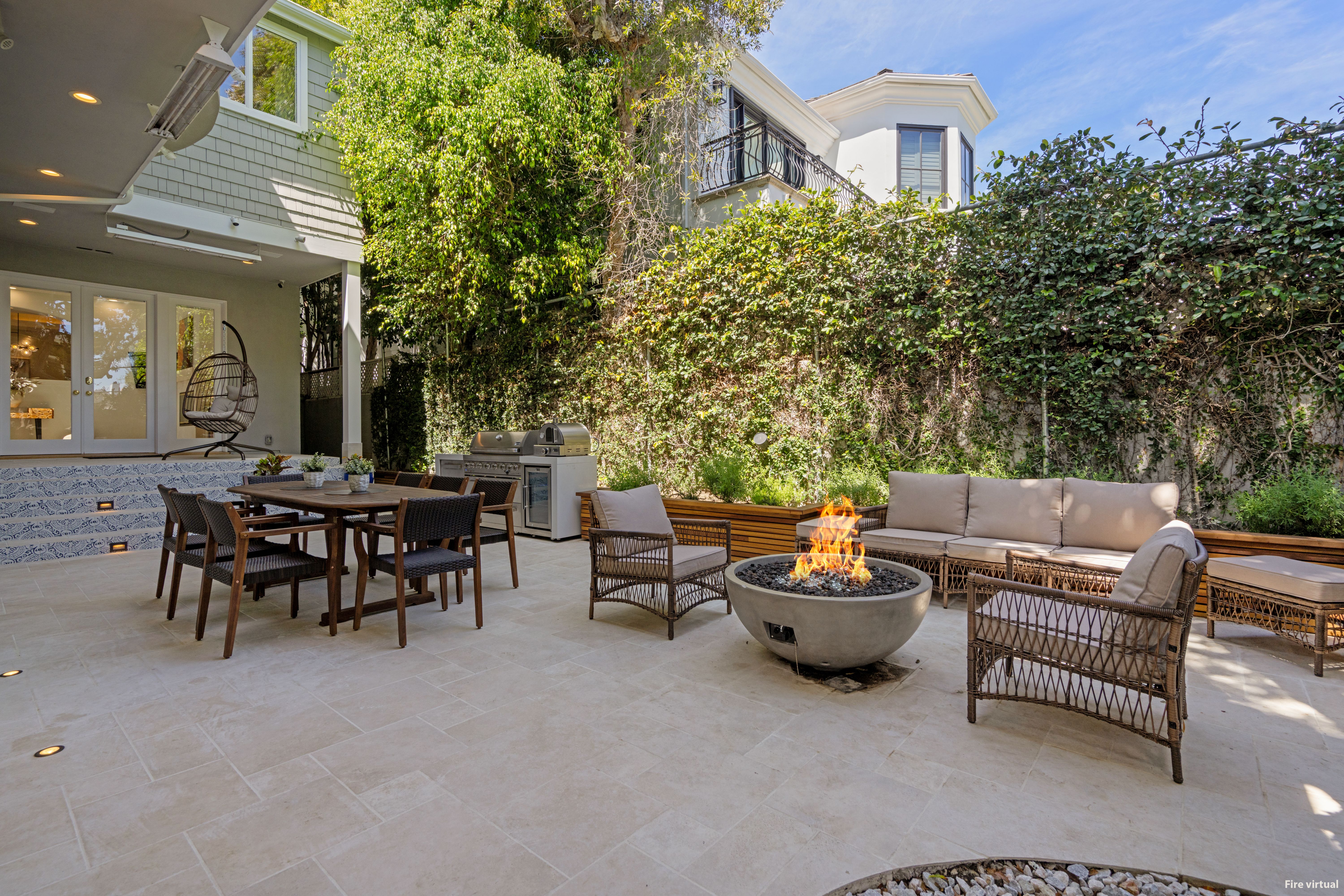  2300 John Street, Manhattan Beach, CA 90266 - 物件實景