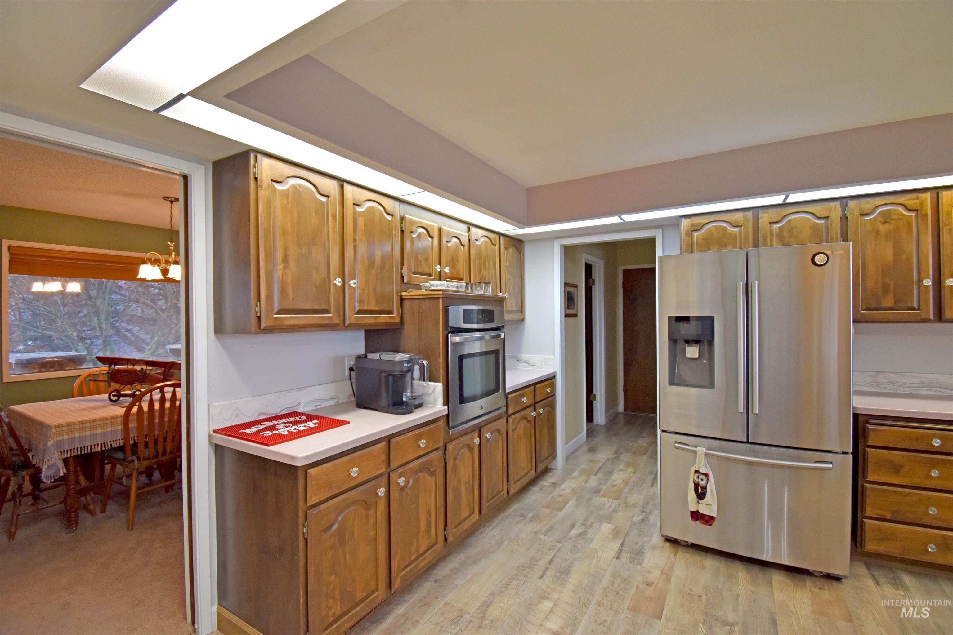 Clarkston, Washington, 99403, United States, 5 Bedrooms Bedrooms, ,4 BathroomsBathrooms,Residential,For Sale,2005826