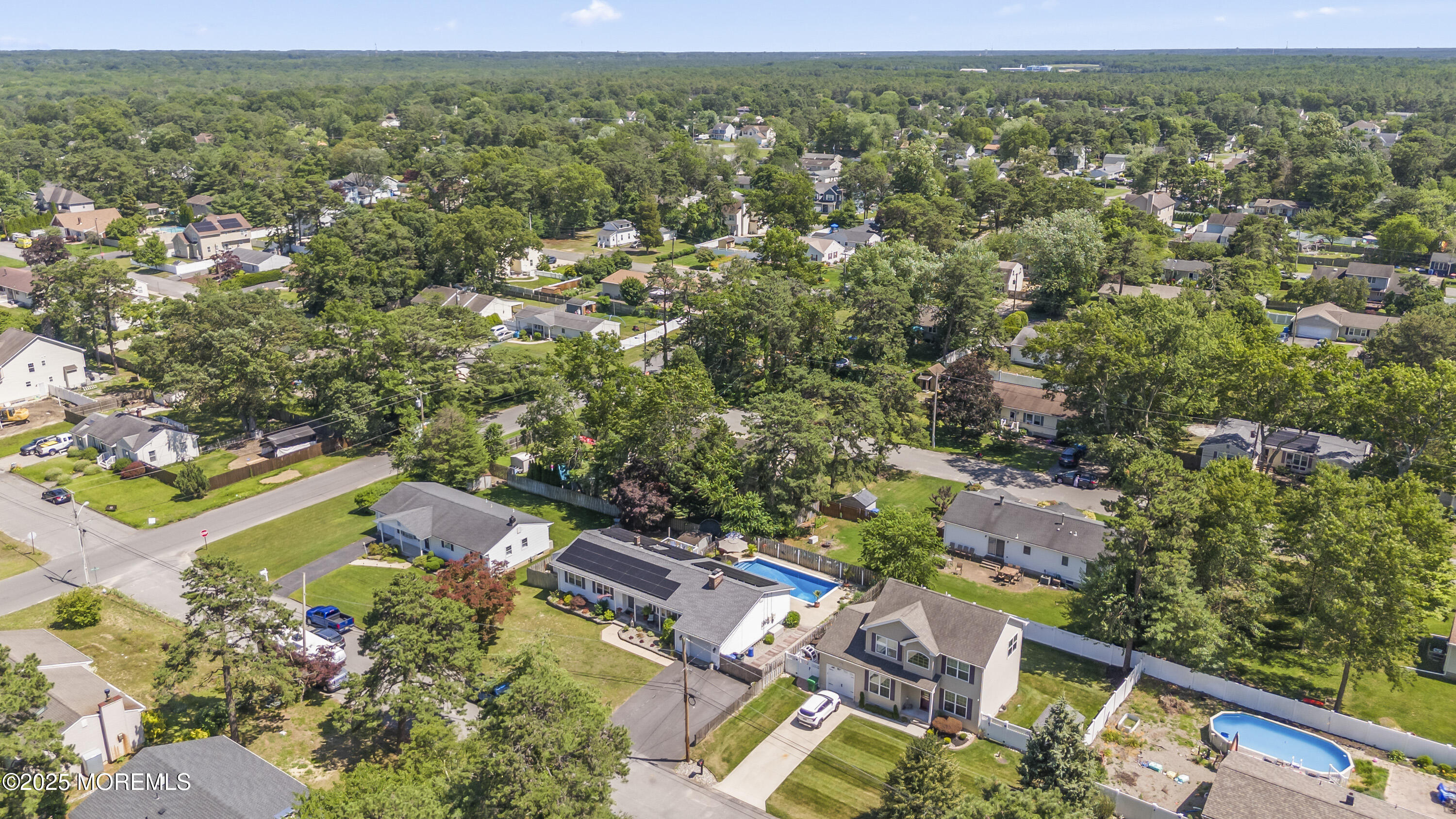 Toms River, New Jersey, 08757, United States, 3 Bedrooms Bedrooms, ,2 BathroomsBathrooms,Residential,For Sale,1875361