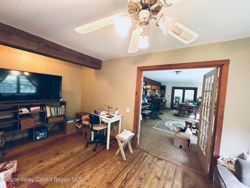 Saugerties, New York, 12477, United States, 5 Bedrooms Bedrooms, ,3 BathroomsBathrooms,Residential,For Sale,1984014