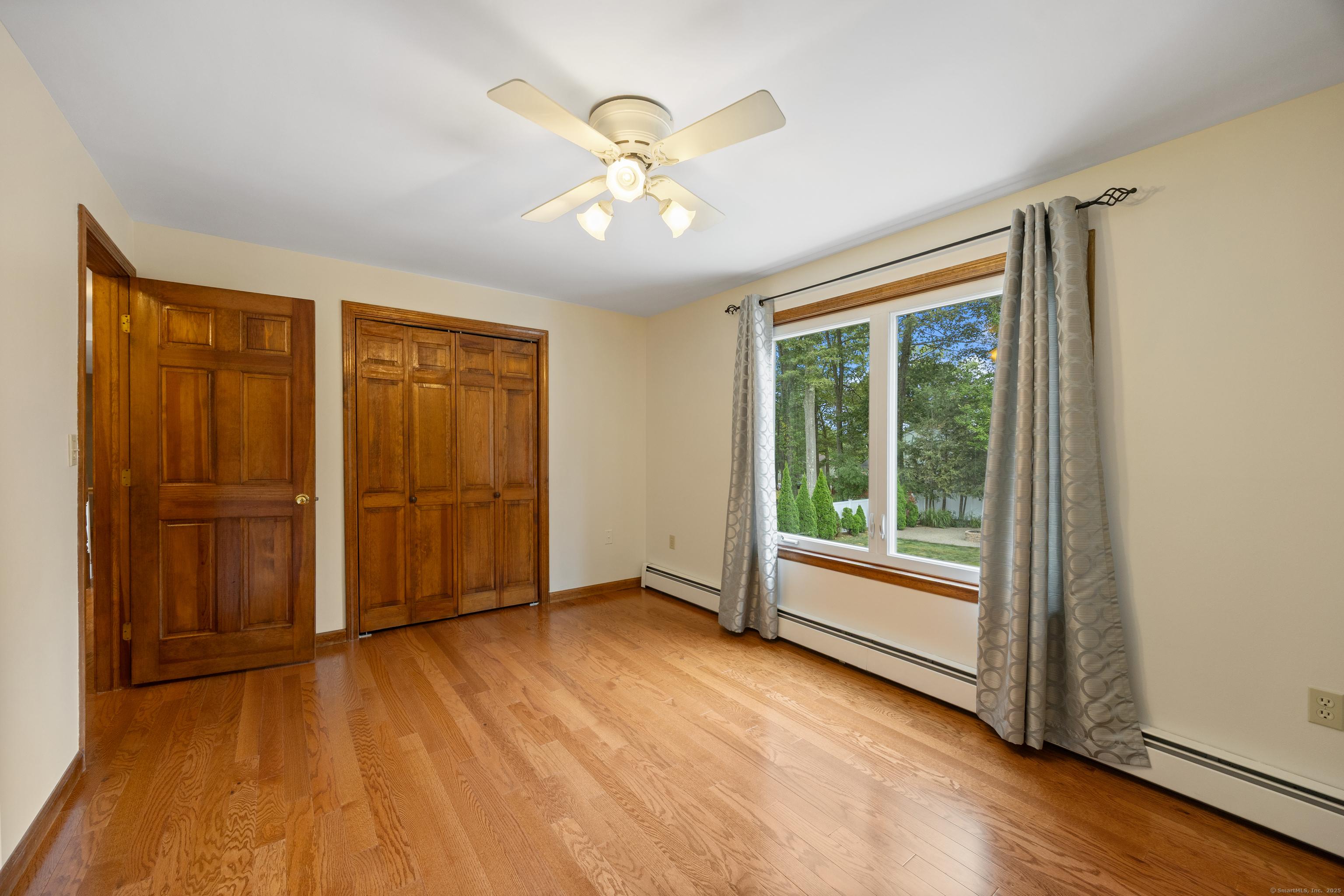 Southington, Connecticut, 06489, United States, 3 Bedrooms Bedrooms, ,3 BathroomsBathrooms,Residential,For Sale,1935376