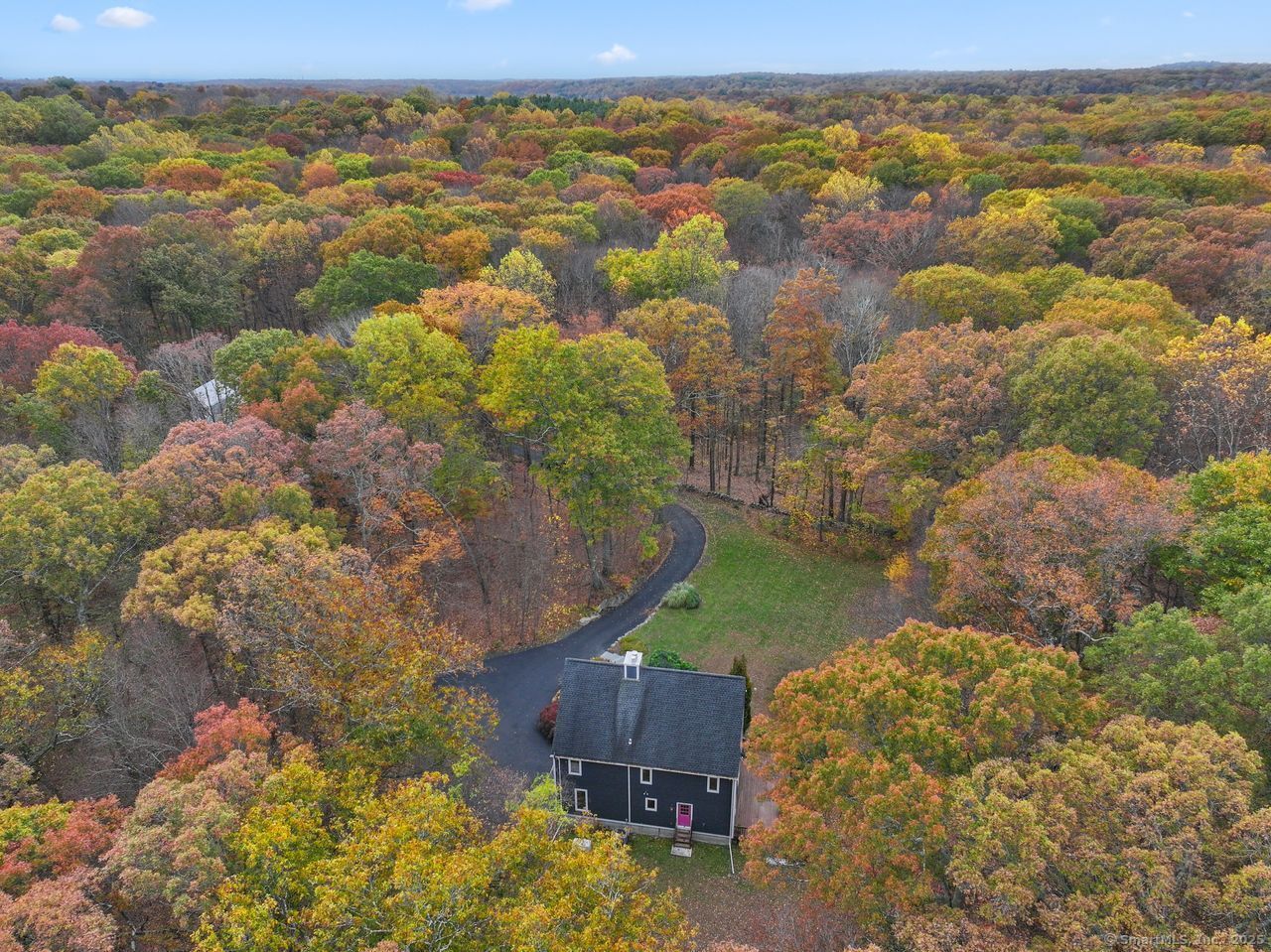 Weston, Connecticut, 06883, United States, 3 Bedrooms Bedrooms, ,3 BathroomsBathrooms,Residential,For Sale,1989360