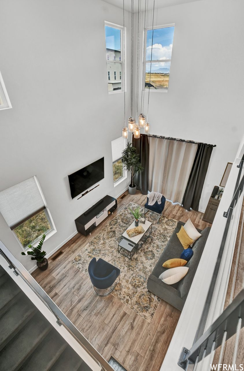 7639 S Bear Gulch Rd, West Jordan, Utah, 84081, United States, 3 Bedrooms Bedrooms, ,3 BathroomsBathrooms,Residential,For Sale,7639 S Bear Gulch Rd,1663668