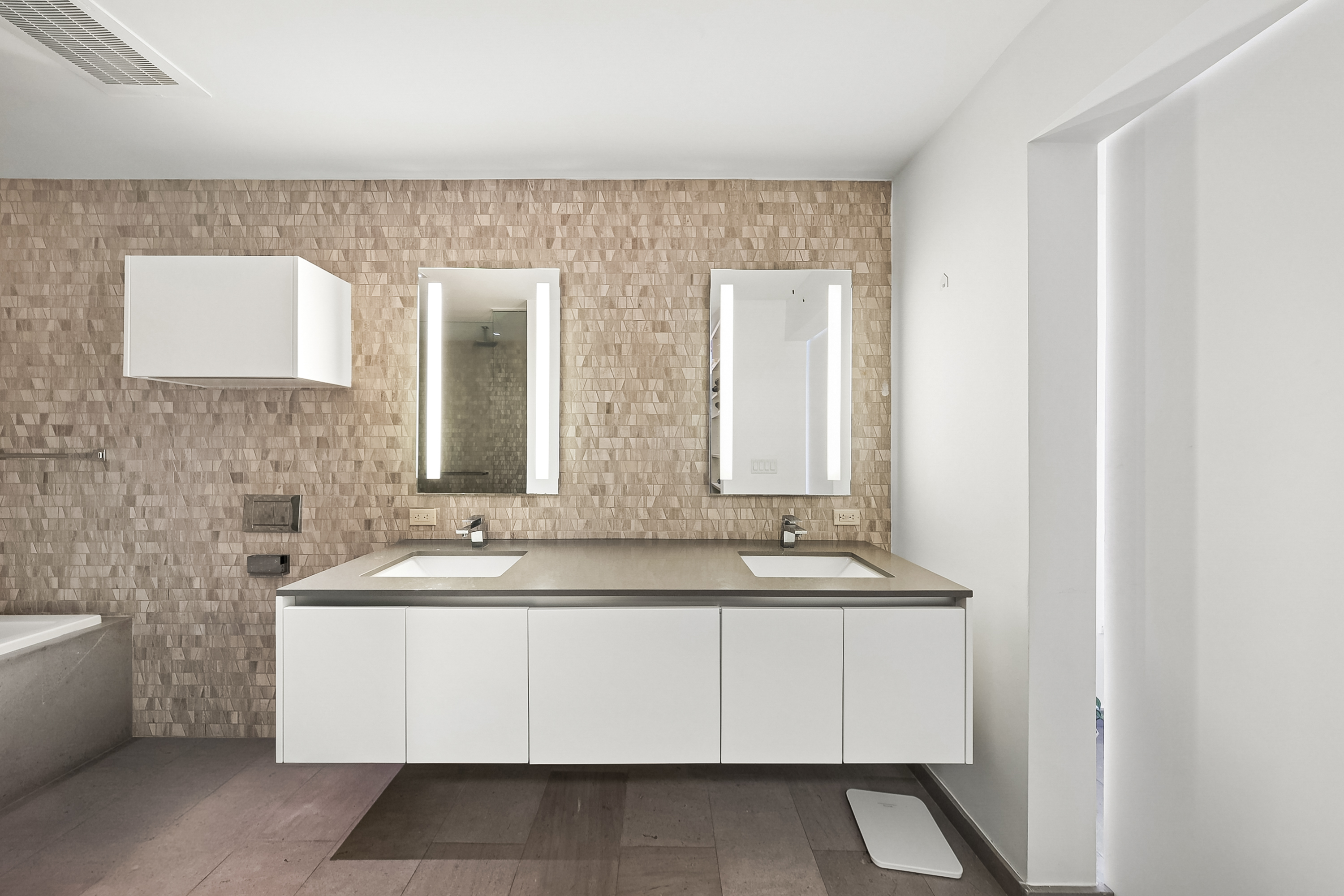  88 SW 7th St, Miami, FL, 33130 - 物件實景