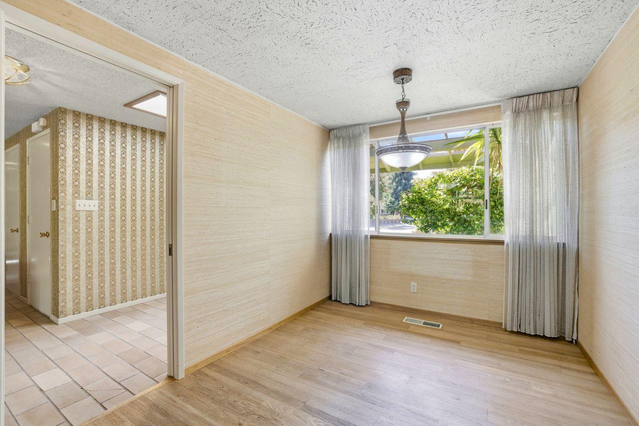 Sacramento, California, 95825, United States, 3 Bedrooms Bedrooms, ,2 BathroomsBathrooms,Residential,For Sale,1964772