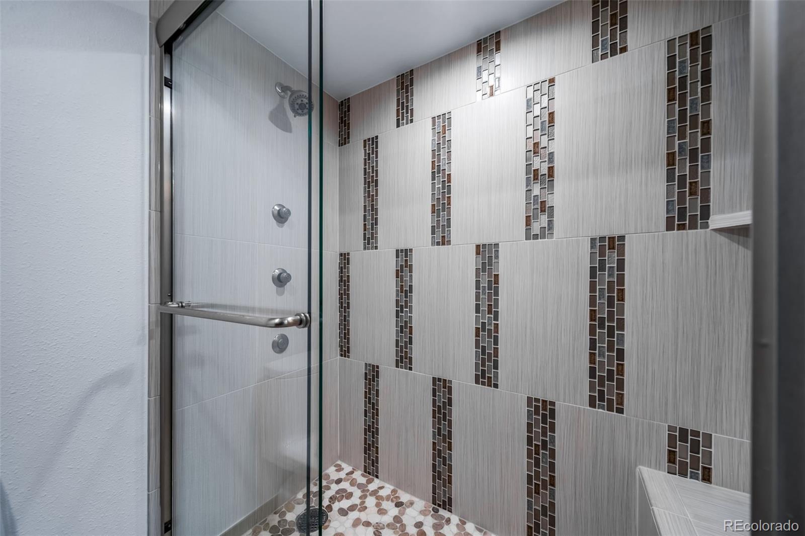 Denver, Colorado, 80202, United States, 3 Bedrooms Bedrooms, ,1 BathroomBathrooms,Residential,For Sale,2001728