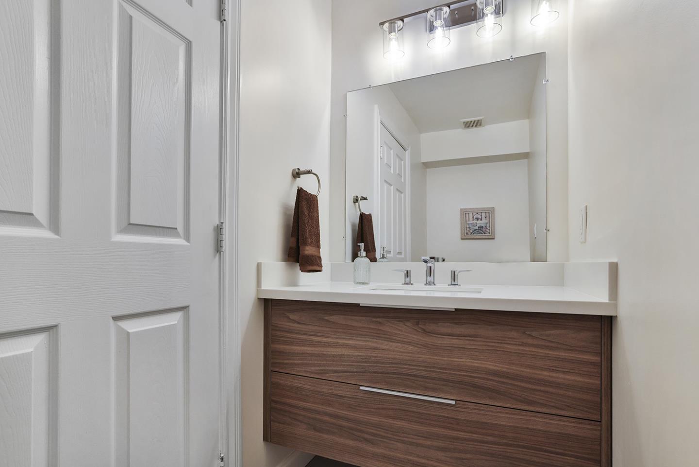 Pacifica, California, 94044, United States, 4 Bedrooms Bedrooms, ,5 BathroomsBathrooms,Residential,For Sale,1988346