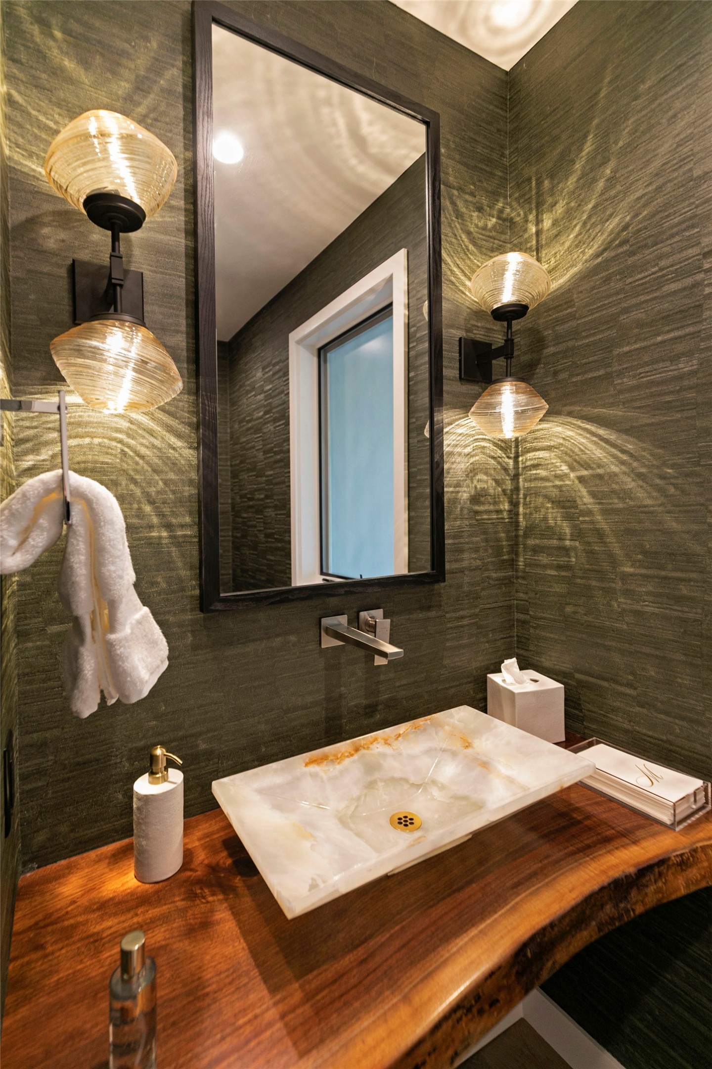  936 S Bighorn Road - 物件實景