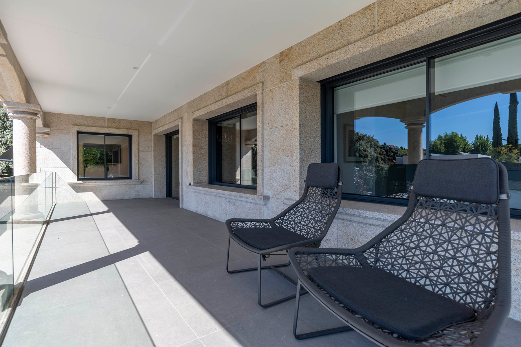  Luxury villa · 1,602 m² of privacy, infinity pool, and technology - 物件實景