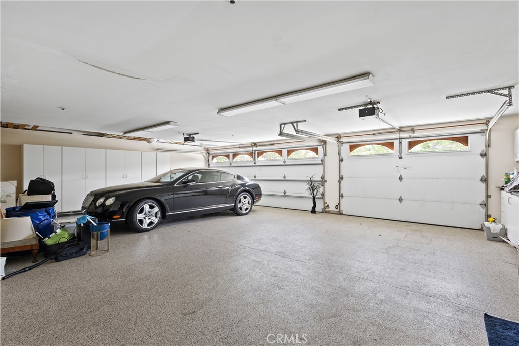 Claremont, California, 91711, United States, 4 Bedrooms Bedrooms, ,6 BathroomsBathrooms,Residential,For Sale,1893668