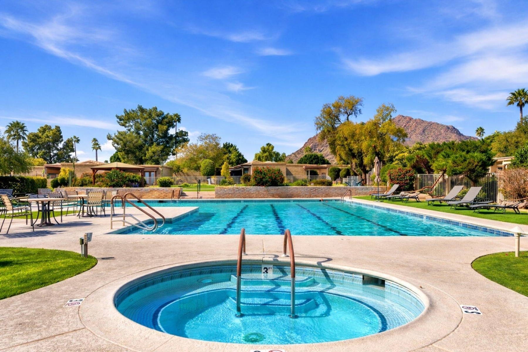  4800 N 68th Street  Scottsdale, AZ - 物件實景