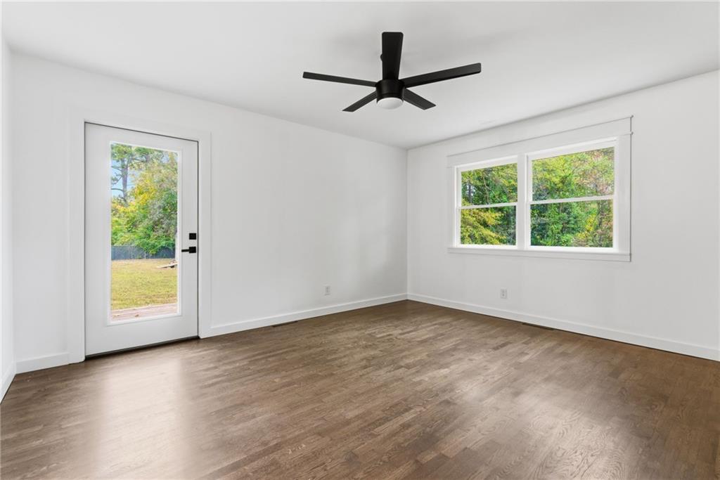 Marietta, Georgia, 30060, United States, 3 Bedrooms Bedrooms, ,2 BathroomsBathrooms,Residential,For Sale,1988888