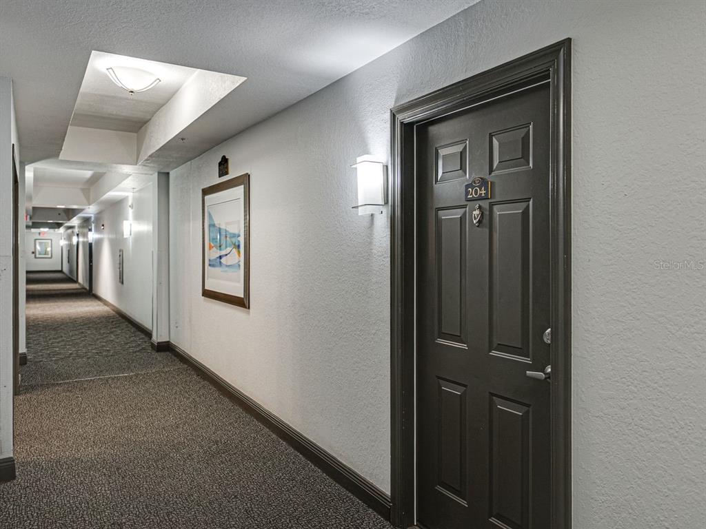 Tampa, Florida, 33602, United States, 2 Bedrooms Bedrooms, ,2 BathroomsBathrooms,Residential,For Sale,1745994