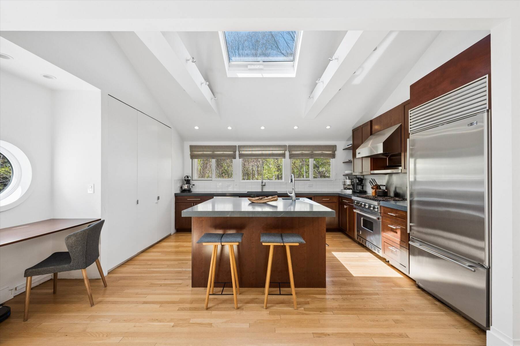  Modern Hamptons Retreat 500 ft. From Pristine Bay Beaches - 物件實景