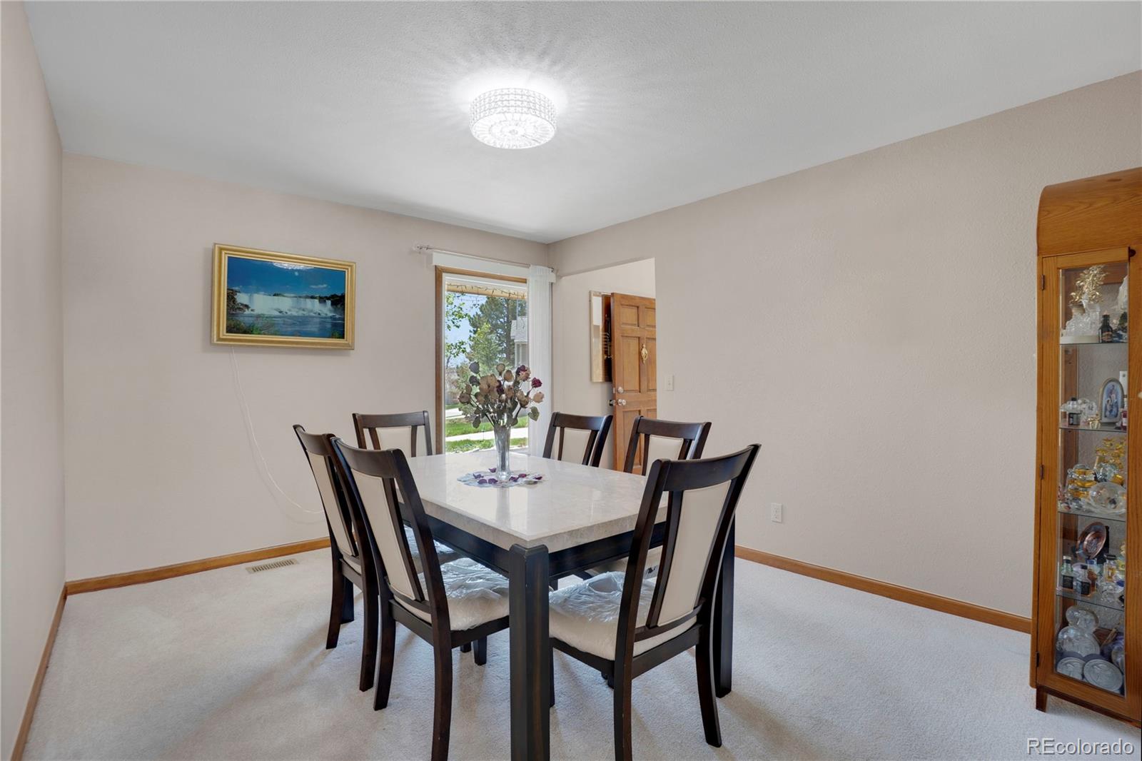 Centennial, Colorado, 80015, United States, 4 Bedrooms Bedrooms, ,3 BathroomsBathrooms,Residential,For Sale,1793969