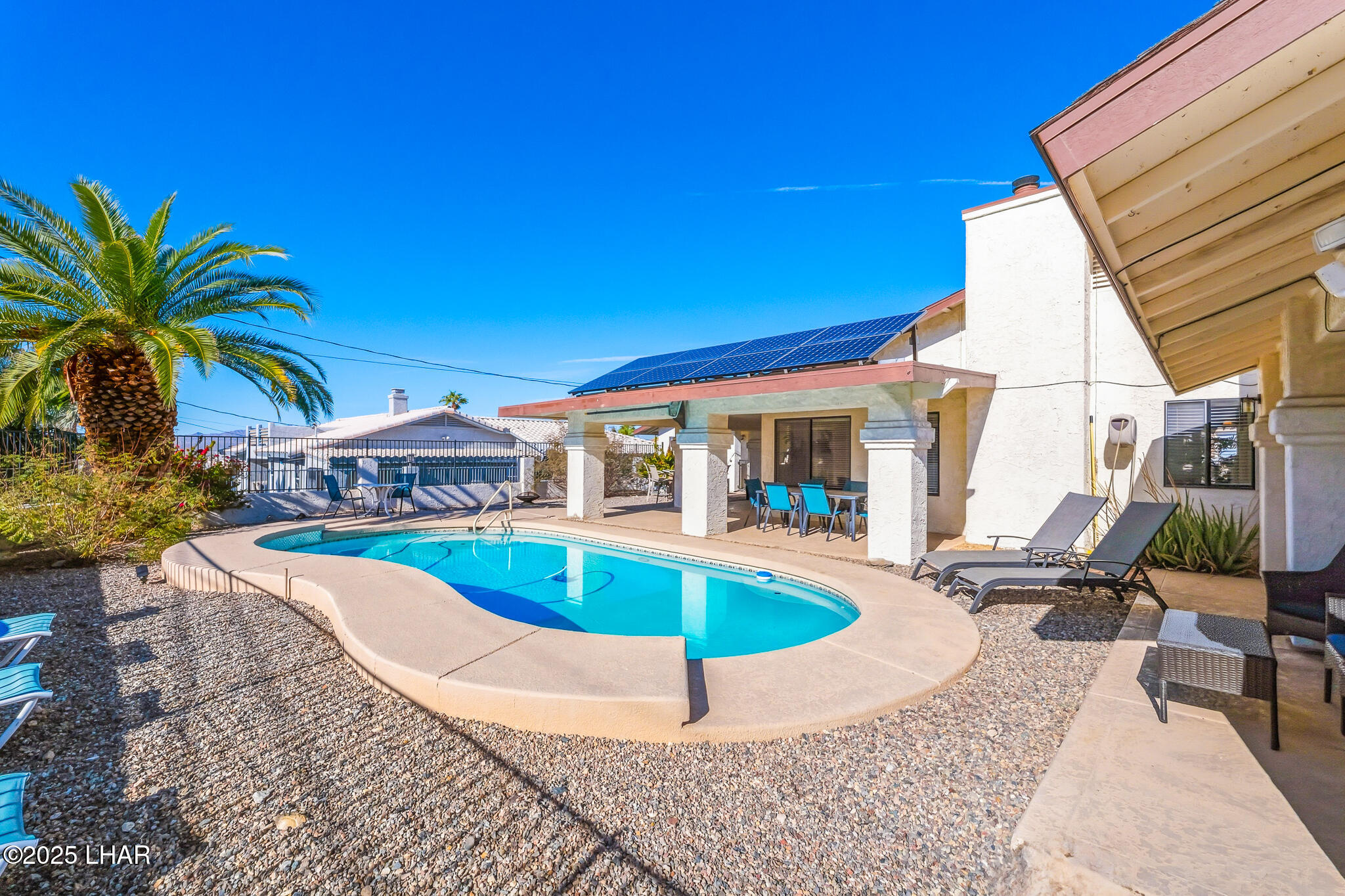 Lake Havasu City, Arizona, 86404, United States, 4 Bedrooms Bedrooms, ,2 BathroomsBathrooms,Residential,For Sale,2002177