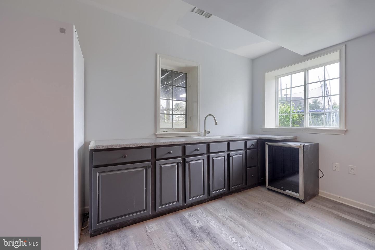 Palmyra, Pennsylvania, 17078, United States, 5 Bedrooms Bedrooms, ,3 BathroomsBathrooms,Residential,For Sale,1827180