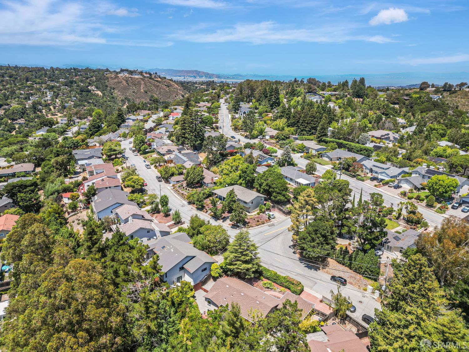 San Mateo, California, 94402, United States, 3 Bedrooms Bedrooms, ,3 BathroomsBathrooms,Residential,For Sale,1895374