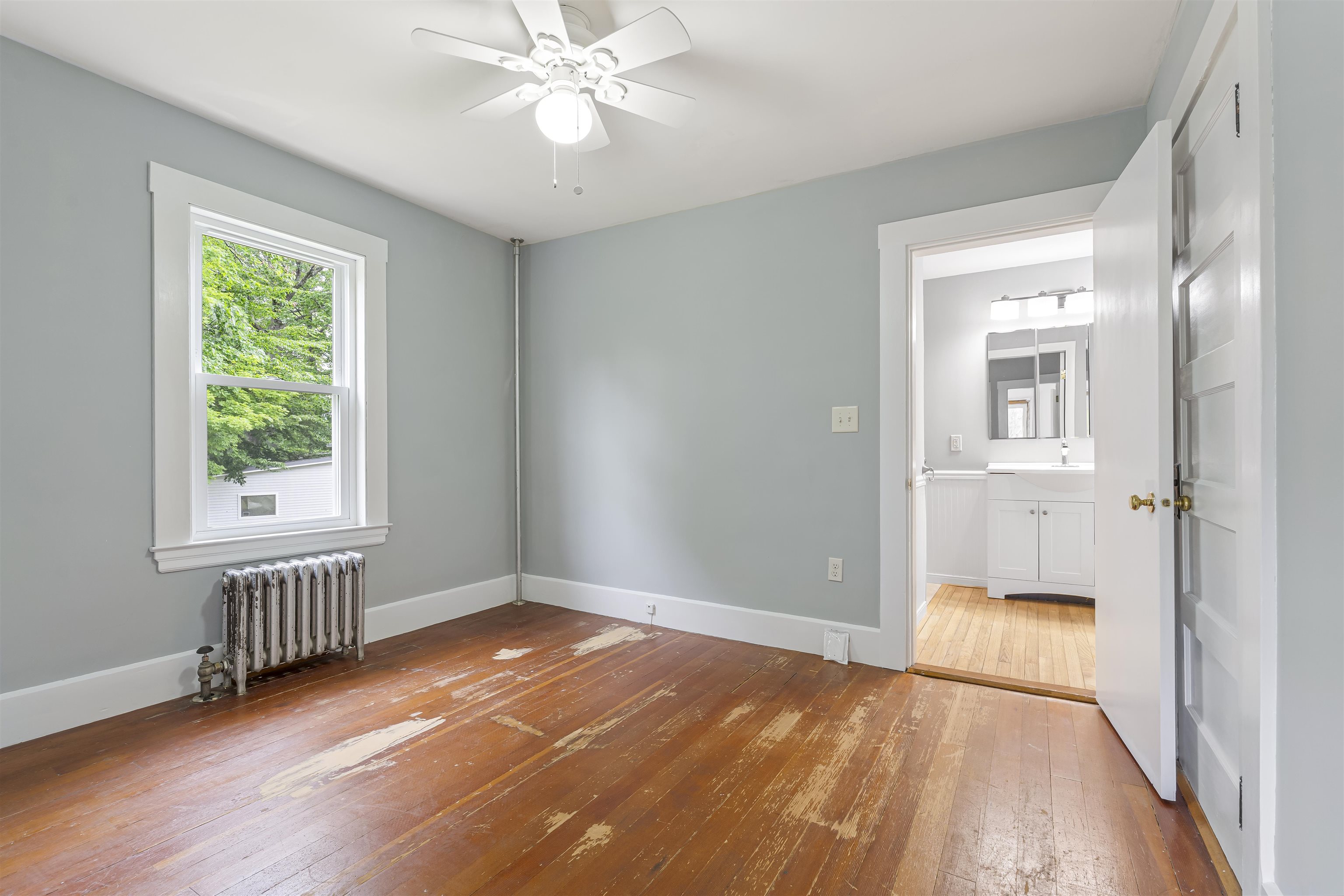 Limerick, Maine, 04048, United States, 4 Bedrooms Bedrooms, ,2 BathroomsBathrooms,Residential,For Sale,1983800