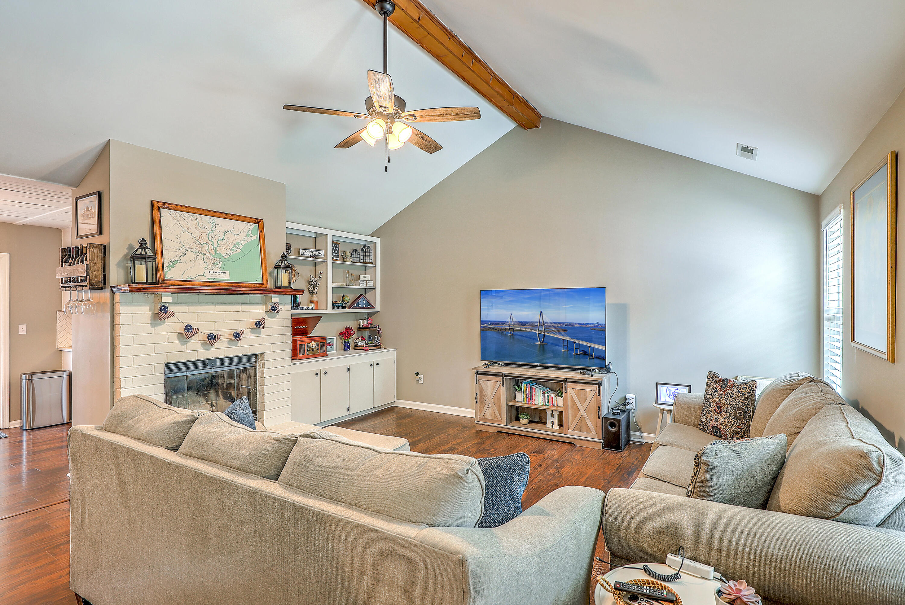 Charleston, South Carolina, 29412, United States, 3 Bedrooms Bedrooms, ,2 BathroomsBathrooms,Residential,For Sale,1924238