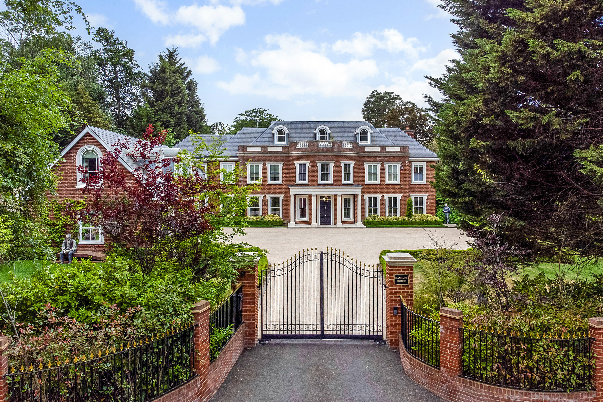  A Magnificent Contemporary Mansion in Ascot - 物件實景