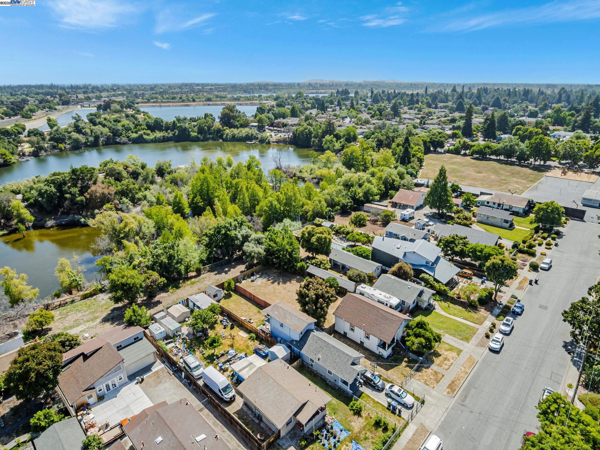 Fremont, California, 94536, United States, 3 Bedrooms Bedrooms, ,1 BathroomBathrooms,Residential,For Sale,1911094