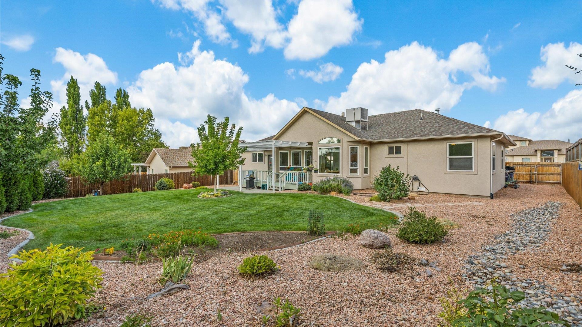 Grand Junction, Colorado, 81507, United States, 3 Bedrooms Bedrooms, ,2 BathroomsBathrooms,Residential,For Sale,1940996