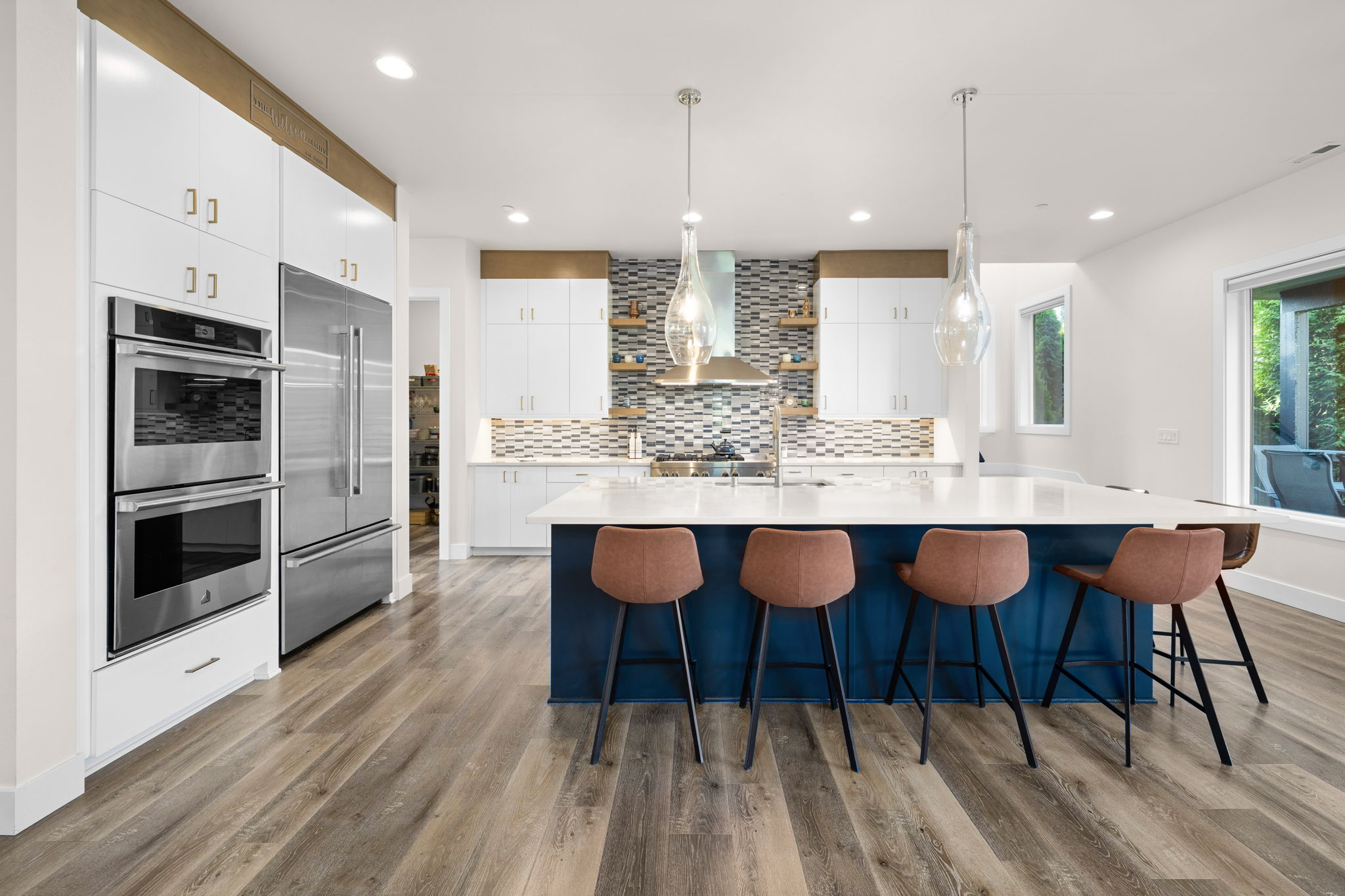  Exceptional Contemporary Luxury  Coveted Lake Burien - 物件實景
