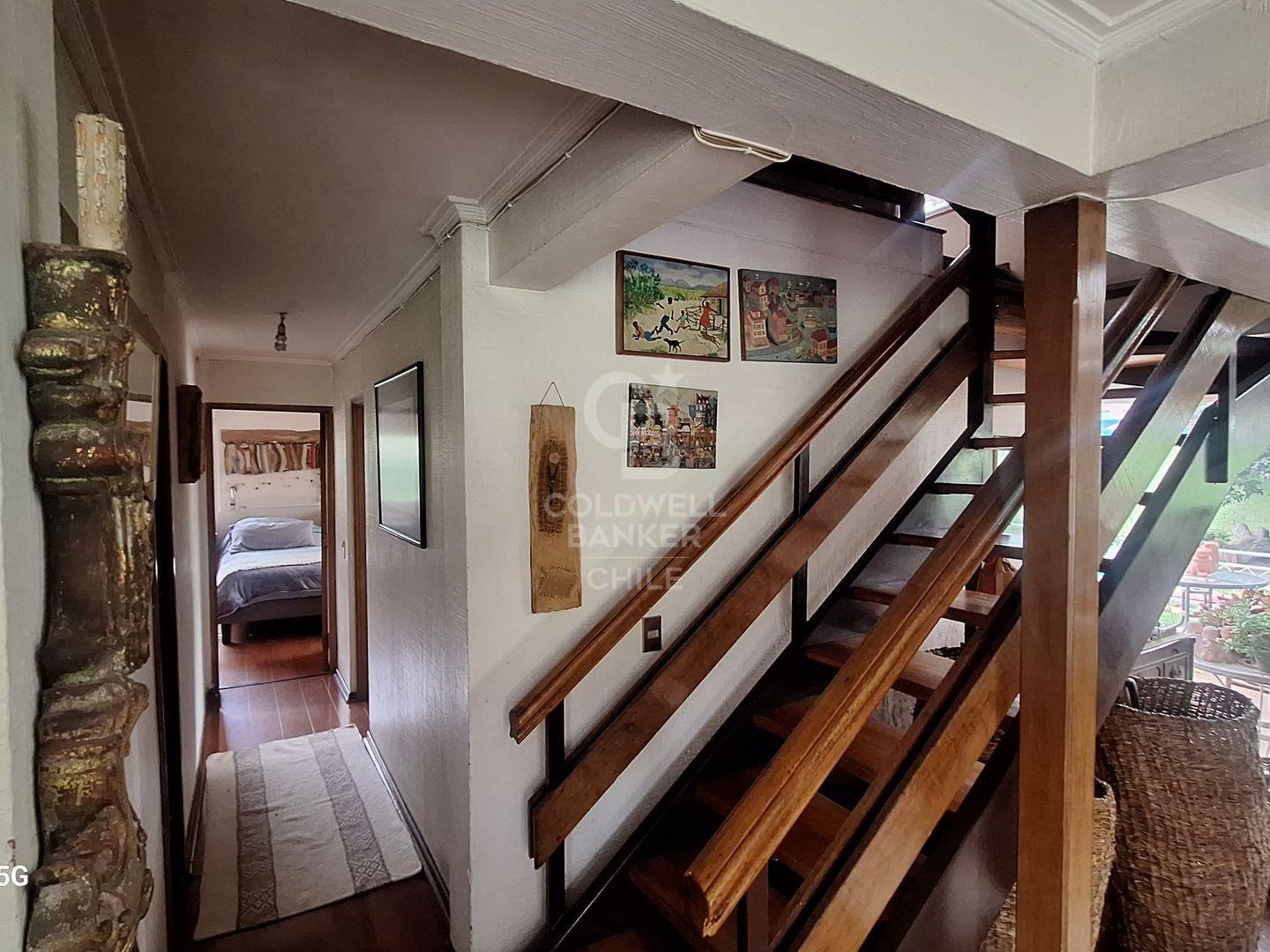 Las Condes, Chile, 5 Bedrooms Bedrooms, ,3 BathroomsBathrooms,Residential,For Sale,1821547