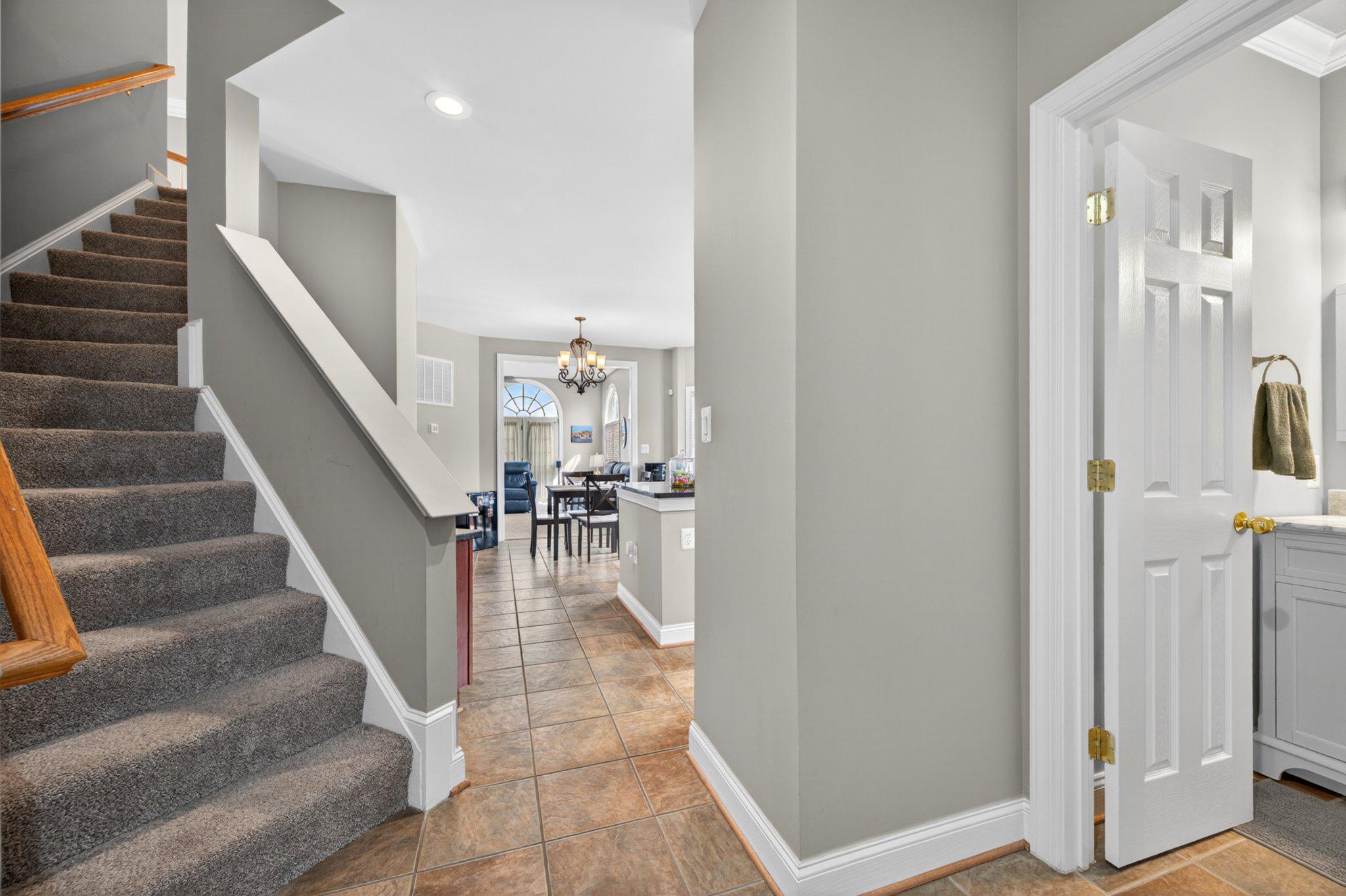 Middletown, Virginia, 22645, United States, 6 Bedrooms Bedrooms, ,6 BathroomsBathrooms,Residential,For Sale,2044764