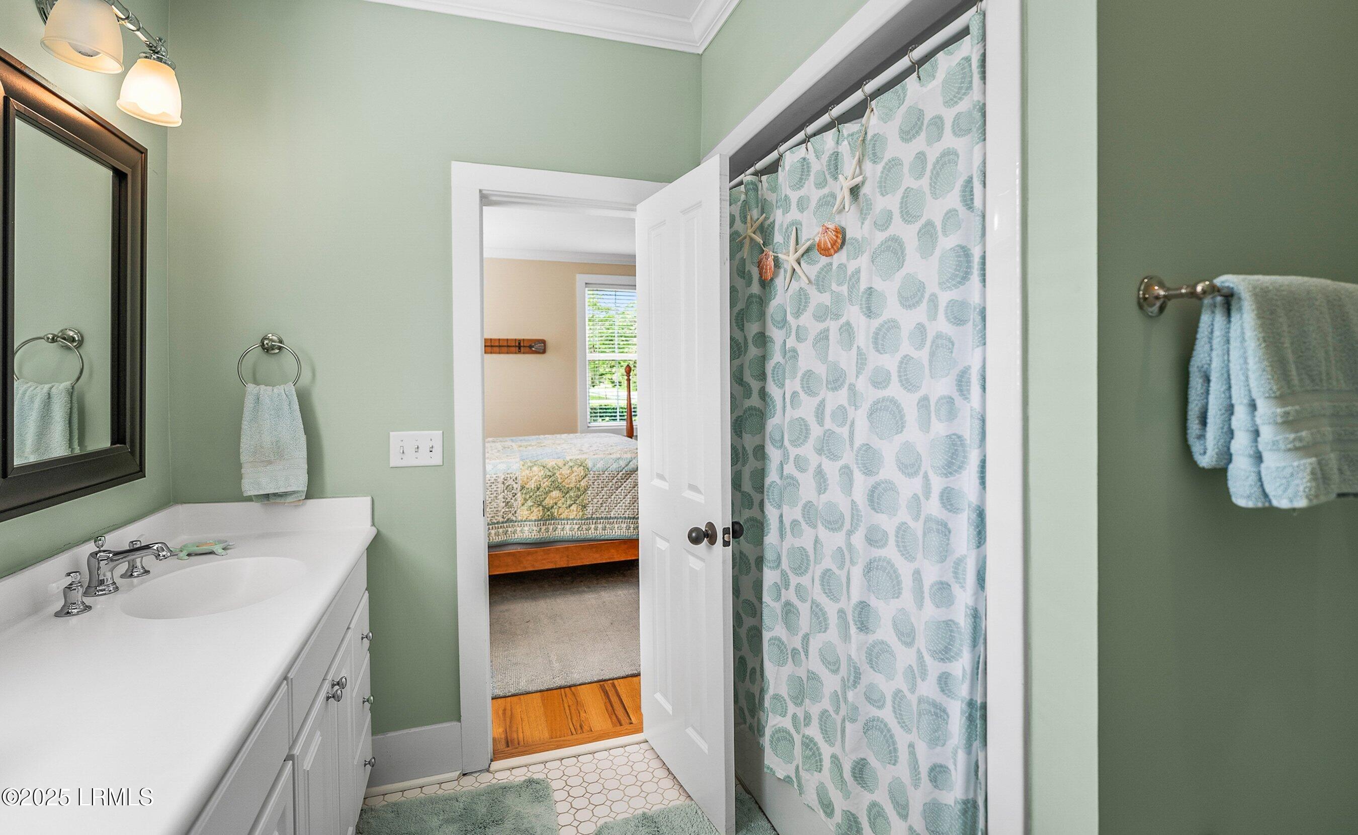 Beaufort, South Carolina, 29902, United States, 3 Bedrooms Bedrooms, ,2 BathroomsBathrooms,Residential,For Sale,1907069