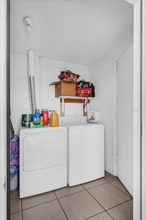 Orlando, Florida, 32825, United States, 4 Bedrooms Bedrooms, ,Residential,For Sale,1957185