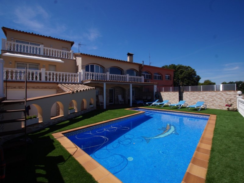 Girona, Pals, Els Masos de Pals Girona, Pals, Els, Pals, Catalonia, ES, 5 Bedrooms Bedrooms, ,4 BathroomsBathrooms,Residential,For Sale,Girona, Pals, Els Masos de Pals Girona, Pals, Els ,1626912