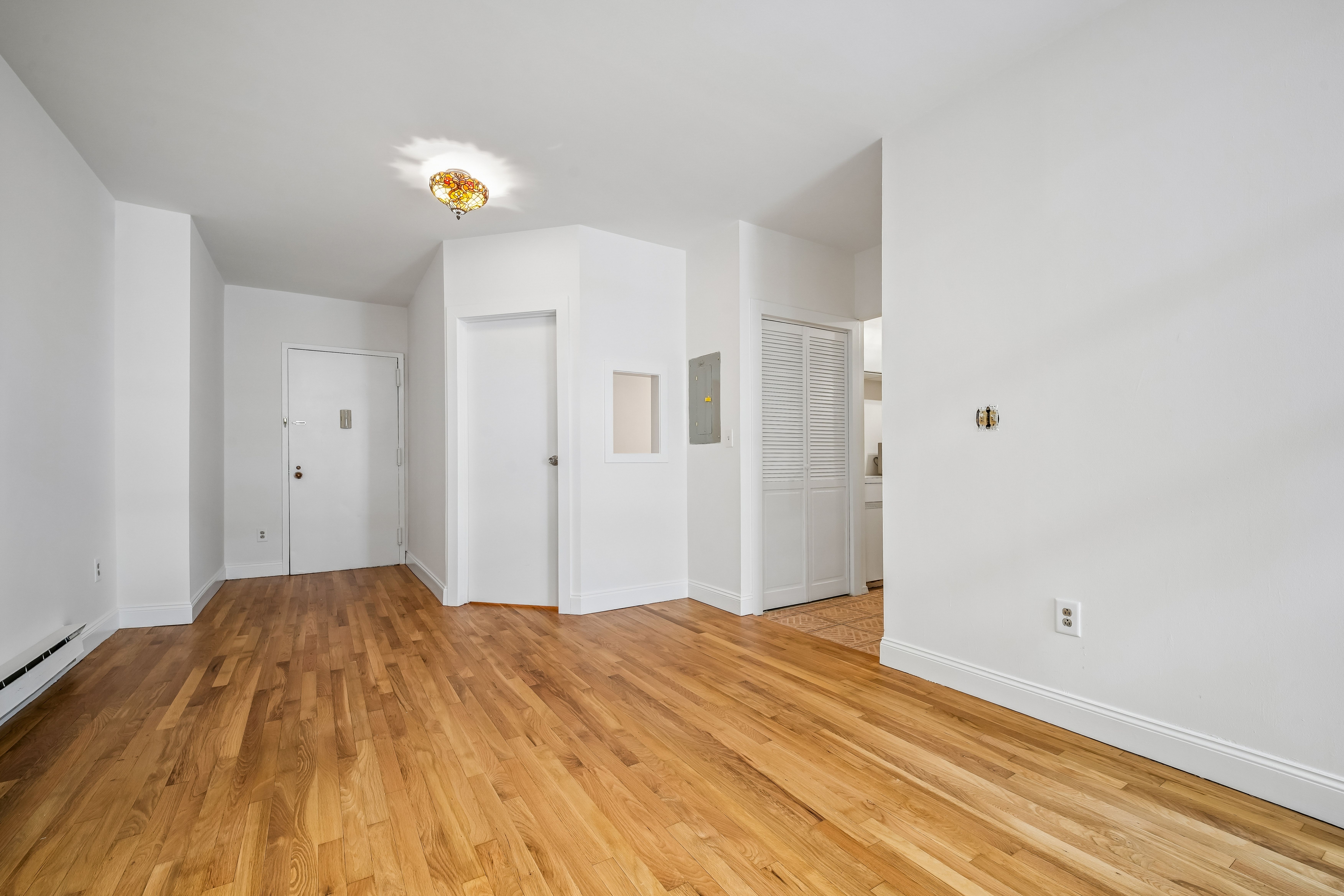  111 Mulberry Street, Newark, NJ 07102 - 物件實景