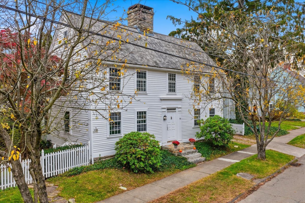 Guilford, Connecticut, 06437, United States, 5 Bedrooms Bedrooms, ,Residential,For Sale,2002504