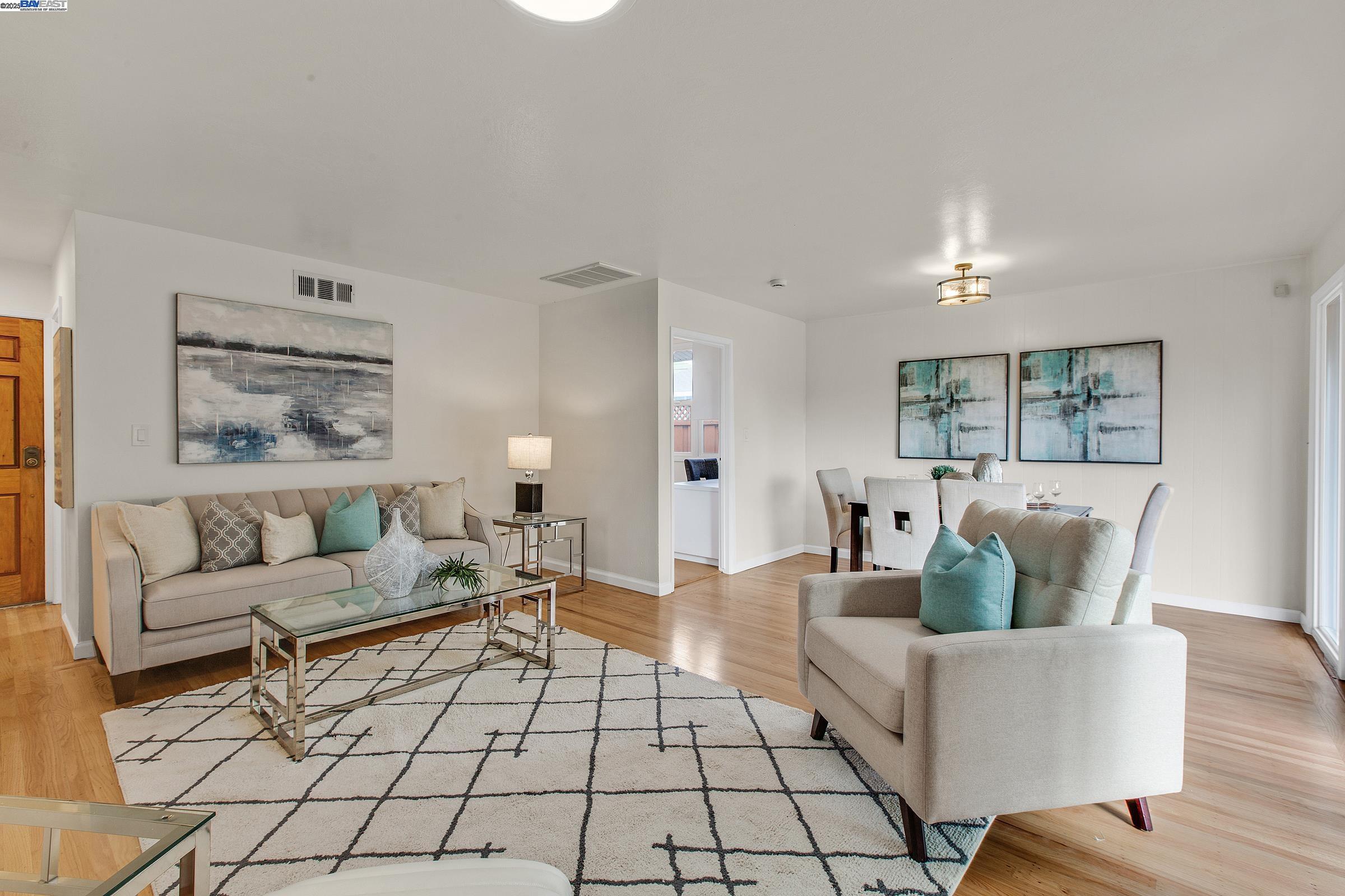 Hayward, California, 94544, United States, 6 Bedrooms Bedrooms, ,2 BathroomsBathrooms,Residential,For Sale,1868213