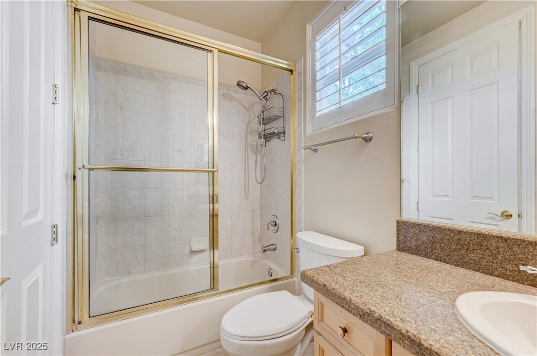 Las Vegas, Nevada, 89117, United States, 4 Bedrooms Bedrooms, ,5 BathroomsBathrooms,Residential,For Sale,2005418