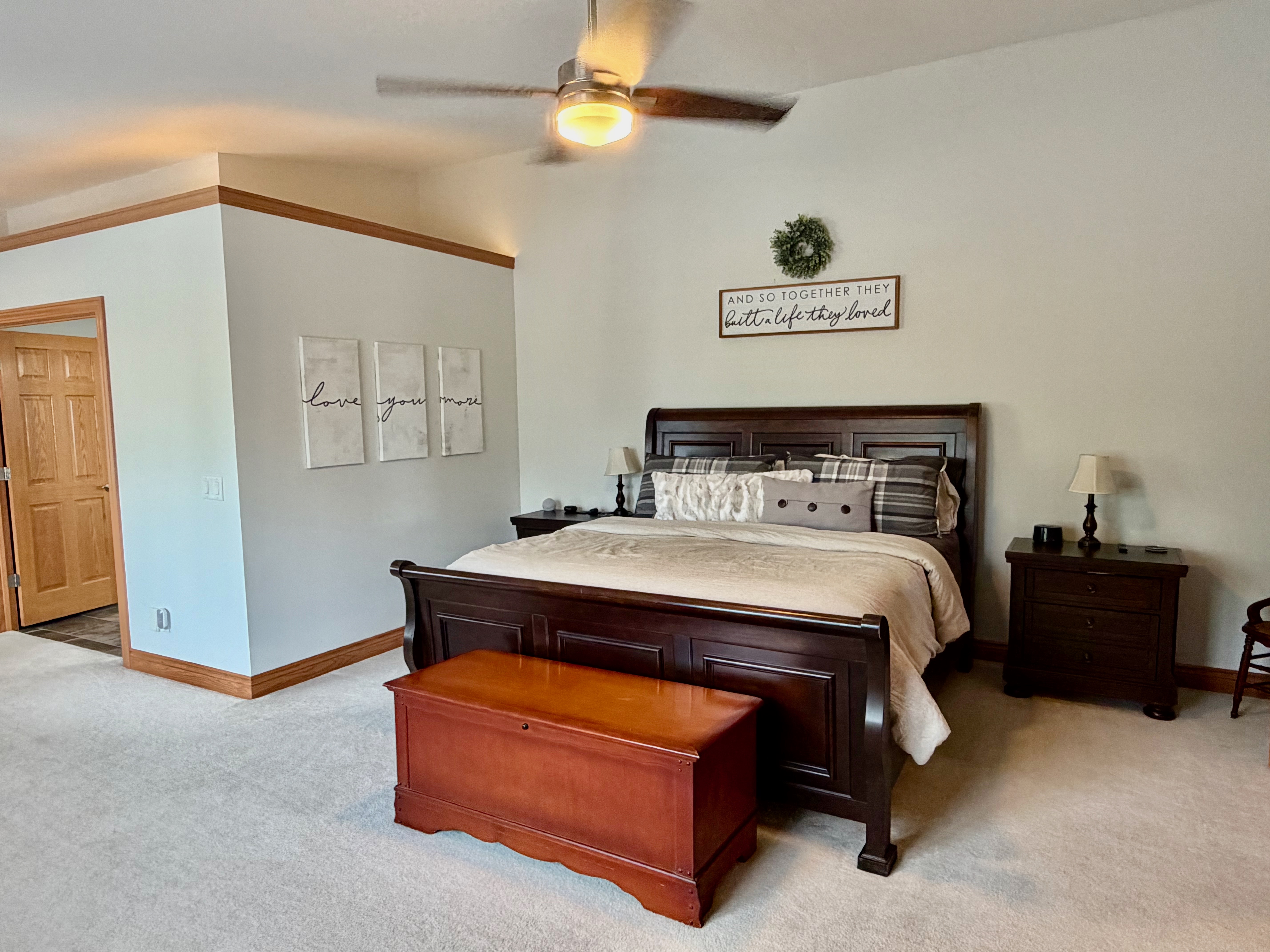 Effingham, Illinois, 62401, United States, 5 Bedrooms Bedrooms, ,5 BathroomsBathrooms,Residential,For Sale,1981428