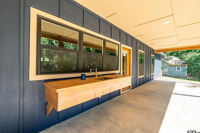 Holly Lake Ranch, Texas, 75765, United States, 4 Bedrooms Bedrooms, ,2 BathroomsBathrooms,Residential,For Sale,1978220