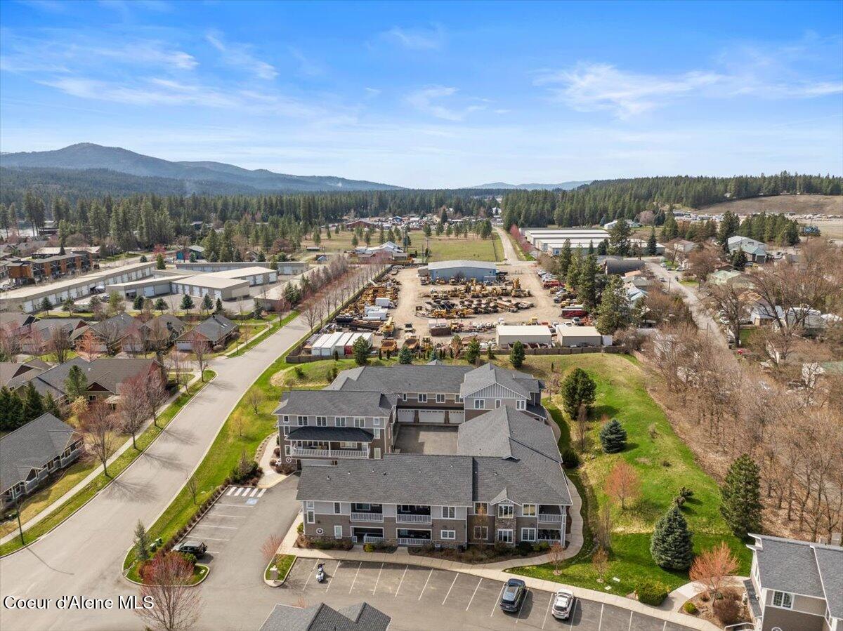 Coeur D'alene, Idaho, 83814, United States, 2 Bedrooms Bedrooms, ,1 BathroomBathrooms,Residential,For Sale,1761897