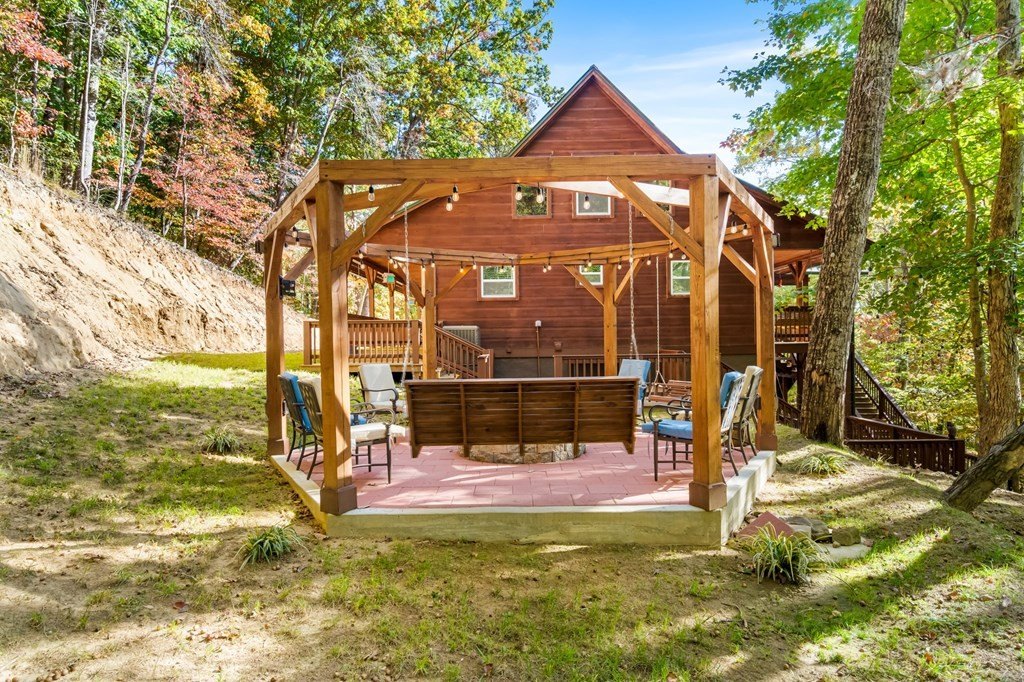 Blairsville, Georgia, 30512, United States, 3 Bedrooms Bedrooms, ,3 BathroomsBathrooms,Residential,For Sale,1979899