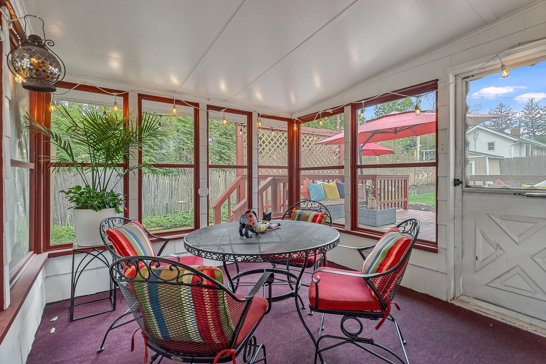  Quintessential Americana Ranch Style Home - 物件實景