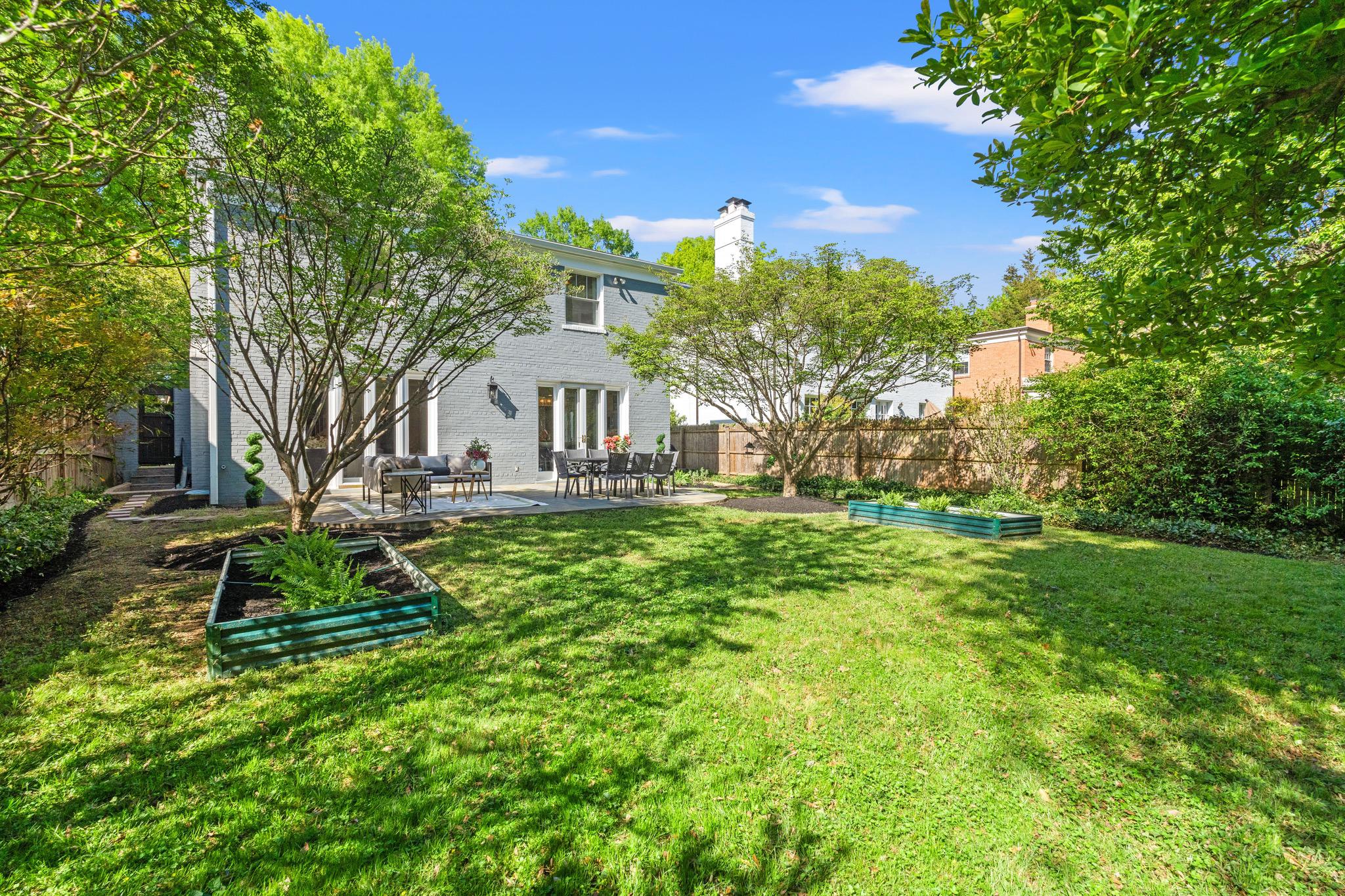  4834 Van Ness Street NW, Washington, DC, 20016 - 物件實景