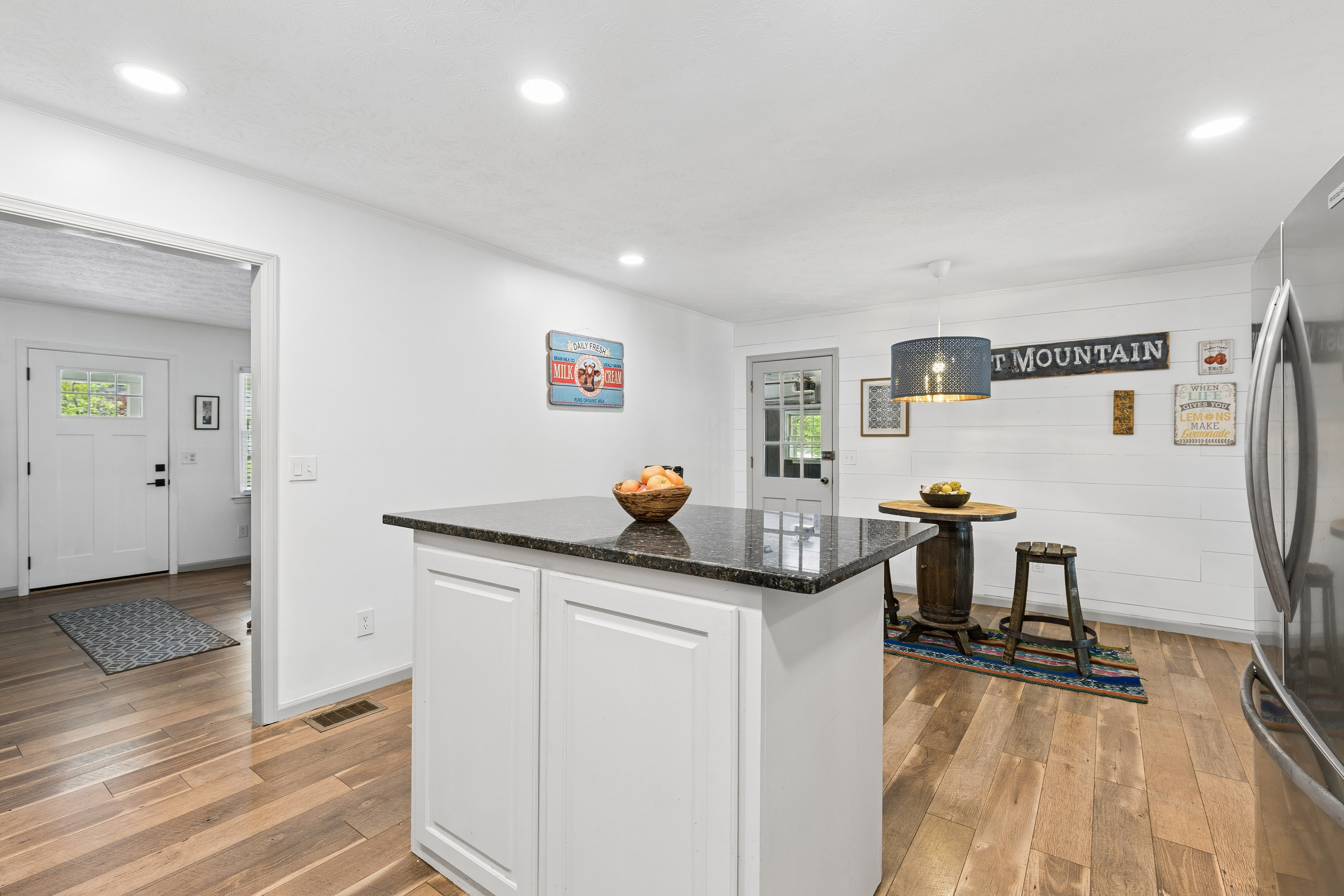  Spacious Ranch with Backyard Retreat in Powder Springs - 物件實景